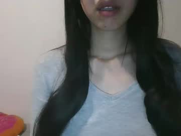 Axuepetitt January 12, 2025 Chaturbate stream image