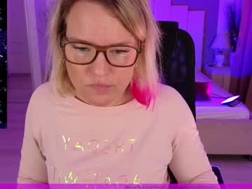 Evashinygirl January 12, 2025 Chaturbate stream image