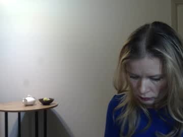 Lovelykiki_ January 12, 2025 Chaturbate stream image