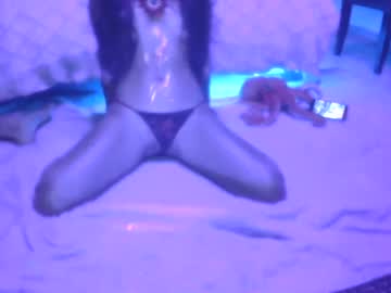 Fluoradicts January 13, 2025 Chaturbate stream image