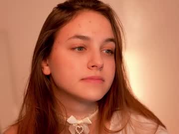 Julli_A January 13, 2025 Chaturbate stream image