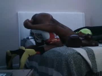 Wetwildbigdick305 January 13, 2025 Chaturbate stream image