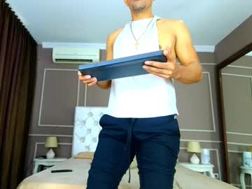 Latin_Bigmuscle1 stream photo from January 13, 2025