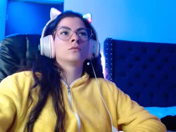 Mariel_Sins21 January 13, 2025 Chaturbate stream image