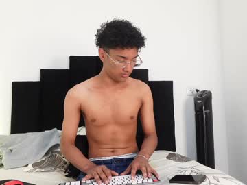 Harrytwink18 January 13, 2025 Chaturbate stream image