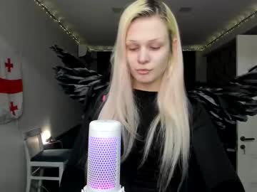 Samanthamiasnik1 January 13, 2025 Chaturbate stream image