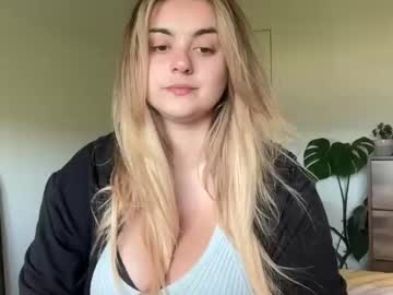 Lovelyluna99 January 14, 2025 Chaturbate stream image
