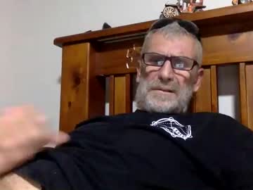 Deanofflove2210 January 14, 2025 Chaturbate stream image