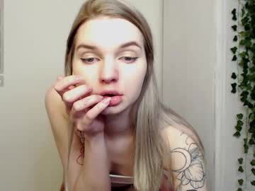 Lounahyan January 14, 2025 Chaturbate stream image