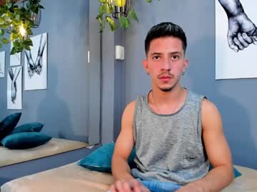 Leo_Joneess January 14, 2025 Chaturbate stream image