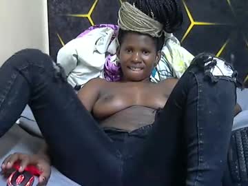 Smallgirl001 January 14, 2025 Chaturbate stream image