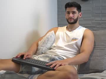 Saimonhot1 January 14, 2025 Chaturbate stream image