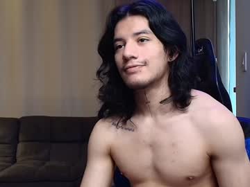 Kikeruiz_19 January 15, 2025 Chaturbate stream image
