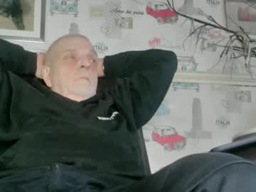 Fuckdog371666 January 15, 2025 Chaturbate stream image