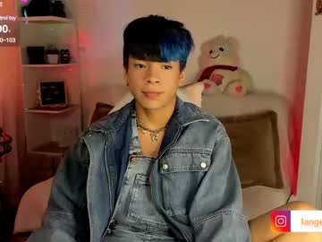 Emma_Fiore4 January 15, 2025 Chaturbate stream image