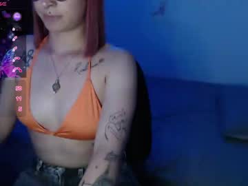 Lilly_Jones122 January 15, 2025 Chaturbate stream image