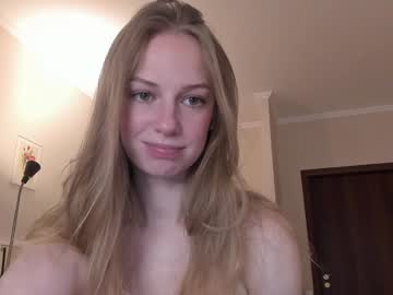 Magic_Couple13 January 16, 2025 Chaturbate stream image