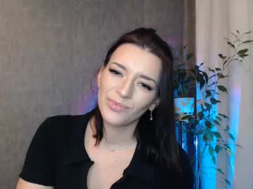 Elinapretty stream photo from January 17, 2025