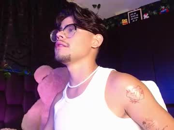 Isaac_Saenz January 17, 2025 Chaturbate stream image
