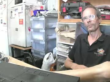 04oldskool January 17, 2025 Chaturbate stream image