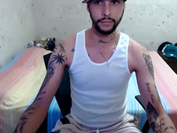 Elkoki_40 January 17, 2025 Chaturbate stream image
