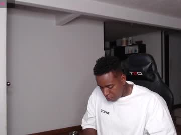 Rogger_Physique January 17, 2025 Chaturbate stream image