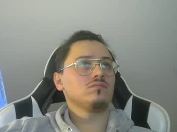 Bastiiii94 January 17, 2025 Chaturbate stream image