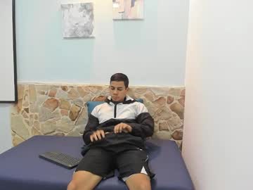 Kevin_Hott19 January 17, 2025 Chaturbate stream image