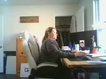 Curiouscouple3143 January 17, 2025 Chaturbate stream image