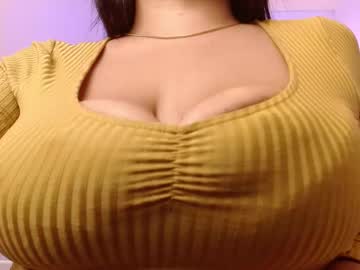 Chlomills January 17, 2025 Chaturbate stream image