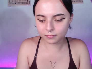 Elizabeth_Taylorxxx stream photo from January 18, 2025