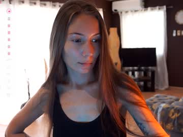 Holyvivian January 18, 2025 Chaturbate stream image