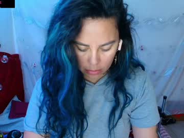 Elektra_32 January 18, 2025 Chaturbate stream image