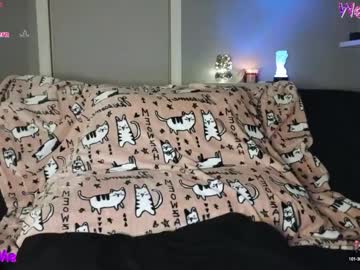 Boredbustyhousewife stream photo from January 18, 2025