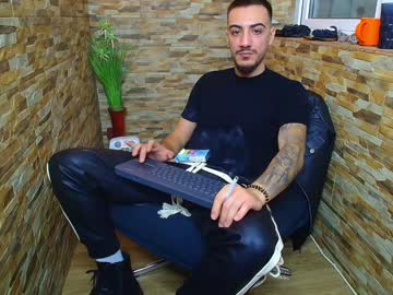 Andrewbanner January 18, 2025 Chaturbate stream image