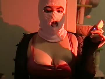 Maskedlatinamami January 18, 2025 Chaturbate stream image