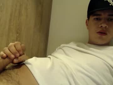 Elmono33 January 18, 2025 Chaturbate stream image