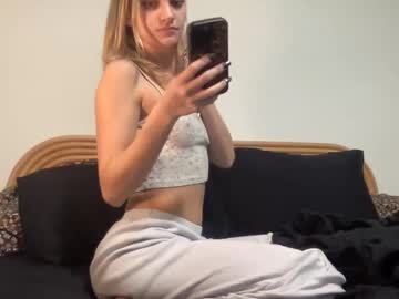 Greeneyeddream129 January 18, 2025 Chaturbate stream image
