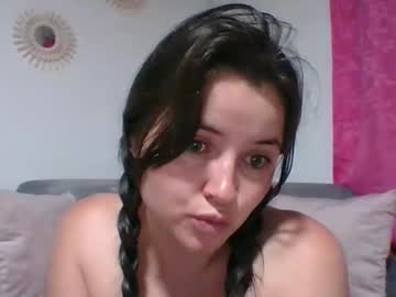 Maricrishot January 18, 2025 Chaturbate stream image