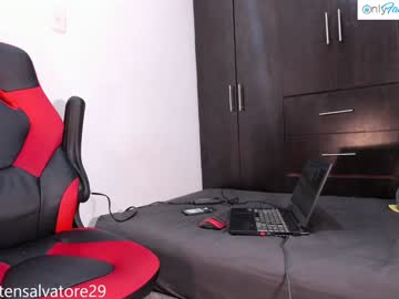 Devanruiz January 19, 2025 Chaturbate stream image