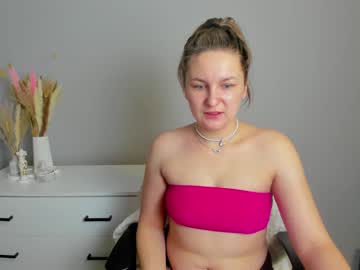 Julia_Robyy January 19, 2025 Chaturbate stream image