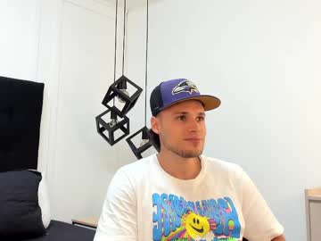 Adrien_Roche888 January 19, 2025 Chaturbate stream image