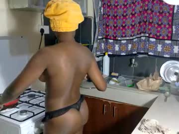 Africanquee2 January 19, 2025 Chaturbate stream image