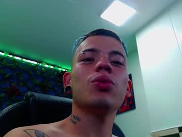 Rennesanti January 19, 2025 Chaturbate stream image
