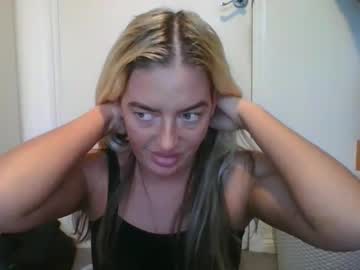 Rubyredxxxoxxx January 19, 2025 Chaturbate stream image
