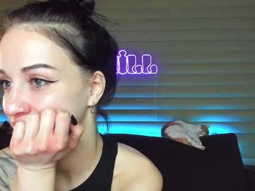 Meowluv stream photo from January 19, 2025