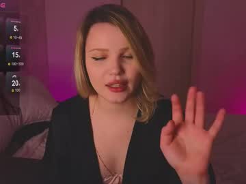 Hollyblondy January 19, 2025 Chaturbate stream image
