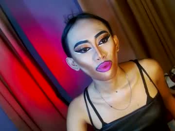 Yasii19 January 19, 2025 Chaturbate stream image