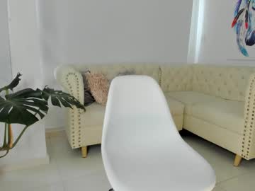 Camilamanzurr January 19, 2025 Chaturbate stream image