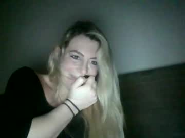 Miichx00o January 19, 2025 Chaturbate stream image